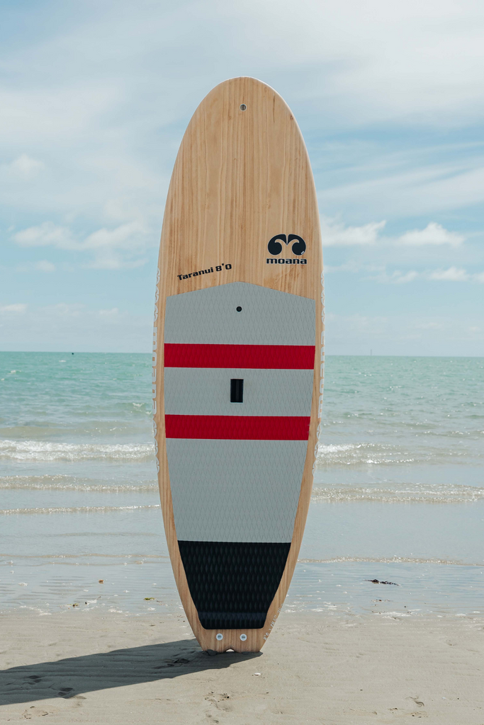 Moana Taranui surf stand up paddleboard on the beach